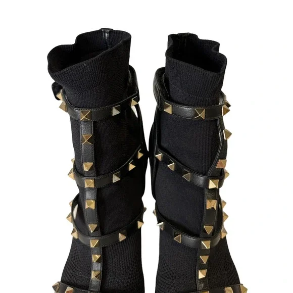 Valentino Garavani Bodytech Rockstud Ankle Boots Size 38.5